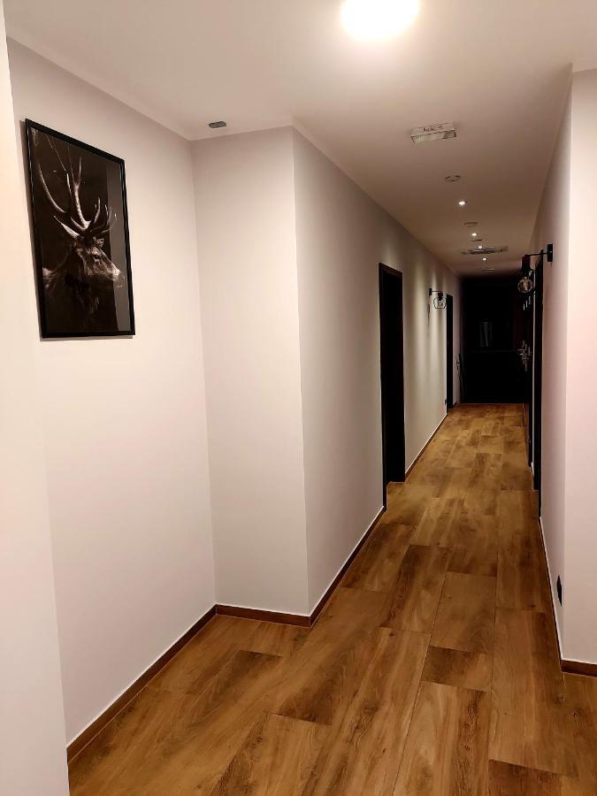 Pensjonat I Restauracja Hubertowka มิลิชซ์ ภายนอก รูปภาพ