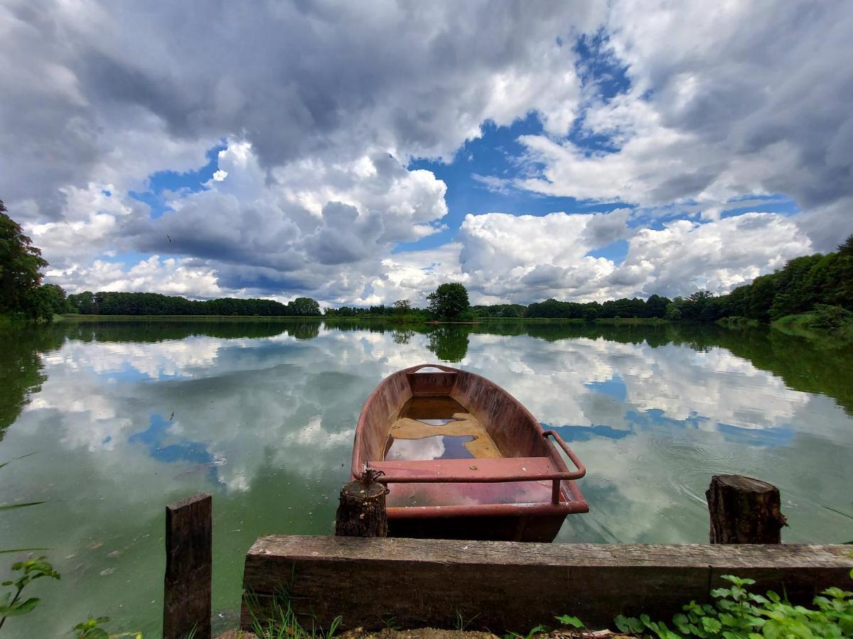 Pensjonat I Restauracja Hubertowka มิลิชซ์ ภายนอก รูปภาพ